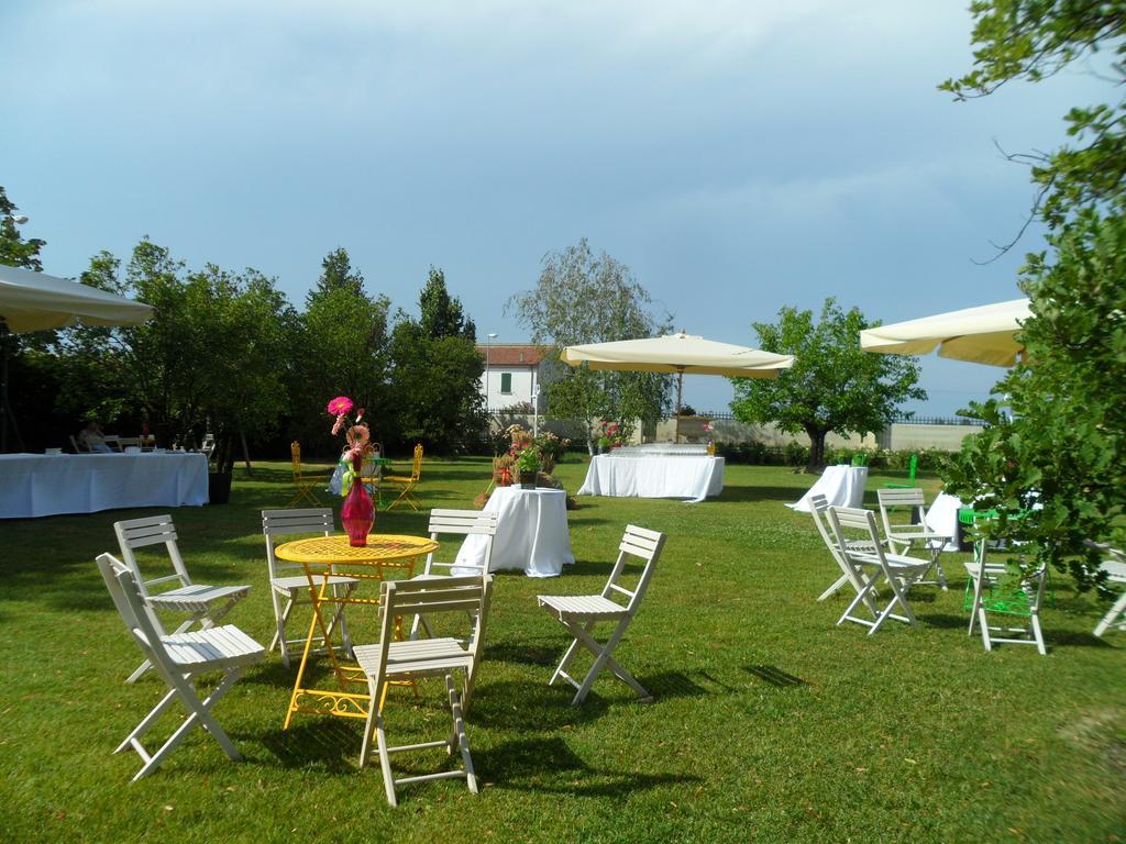 Relais Villa Roncuzzi Russi Exterior foto